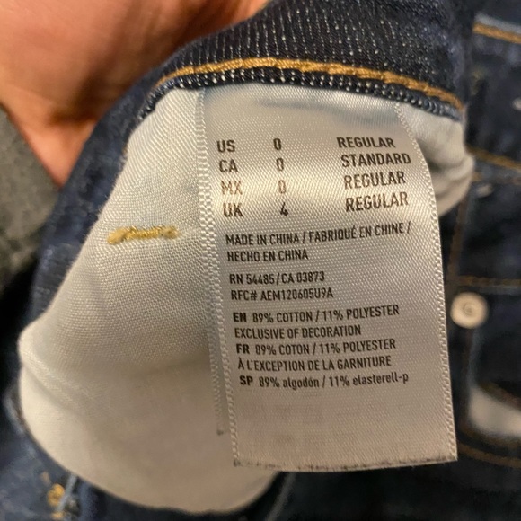 Woman’s Jeans - Picture 6 of 6